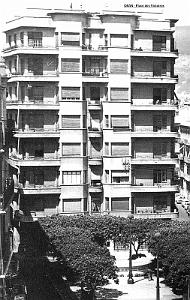RA g- 027- Place des Victoires